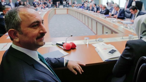 Adalet Bakanı Gül’den OHAL açıklaması-min